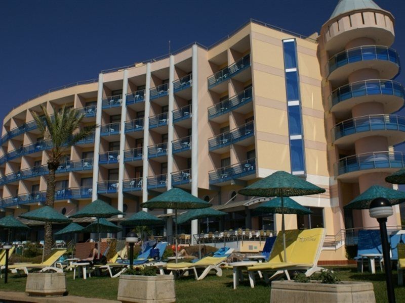 福斯蒂娜酒店及水疗中心 库萨达斯 外观 照片